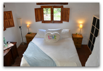 The Guesthouse, bedroom